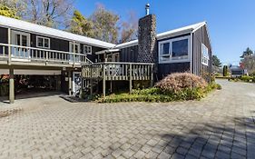 Sportsmans Lodge